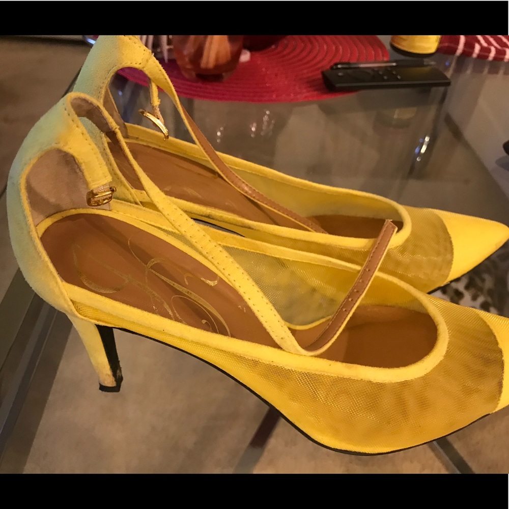 Women’s shoes